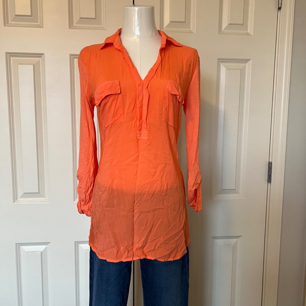Splendid orange lightweight shirt